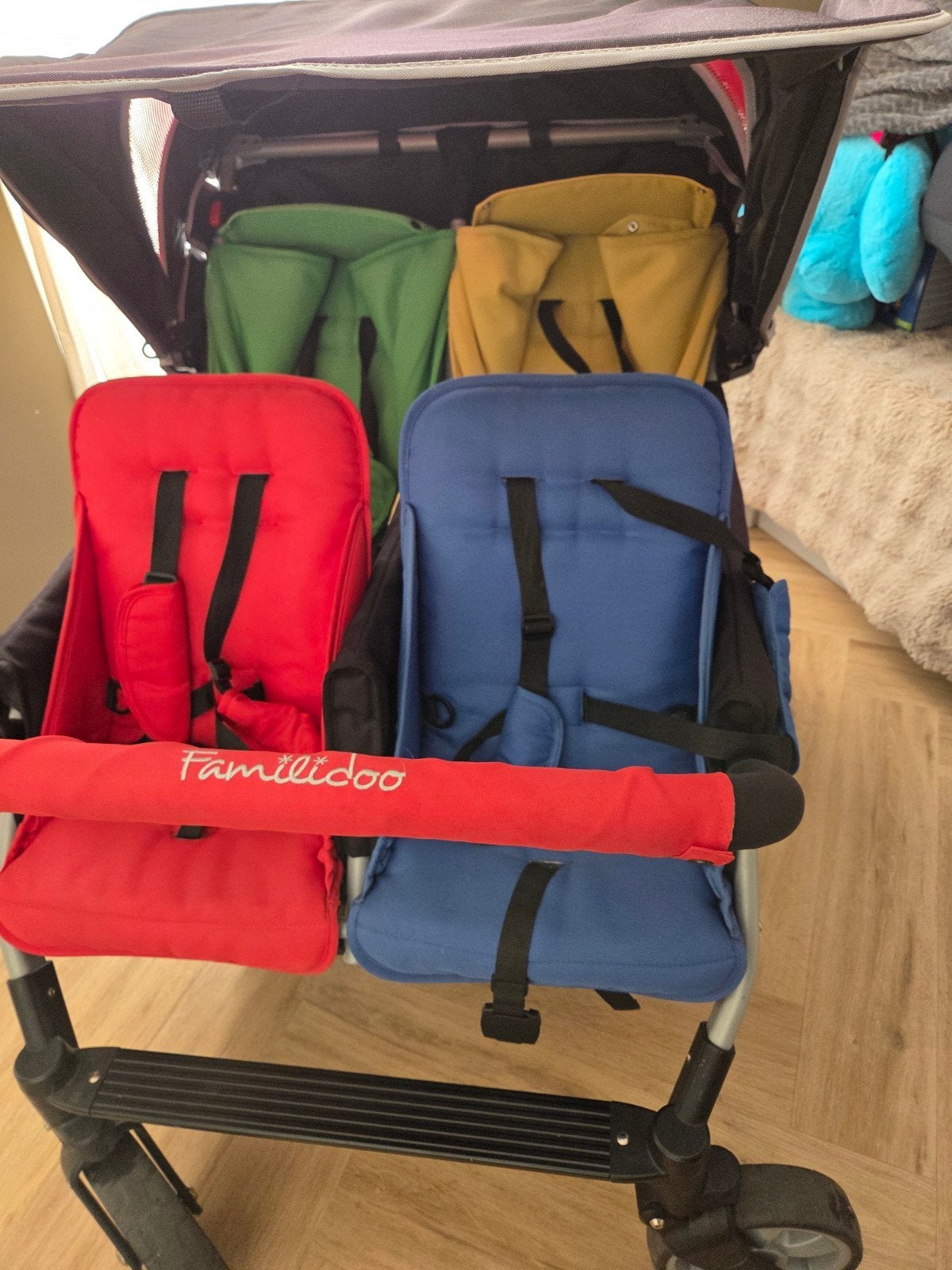 Familidoo 4-ling wagen in zeer goede staat, Kinderen en Baby's, Ophalen of Verzenden, Zo goed als nieuw, Overige merken