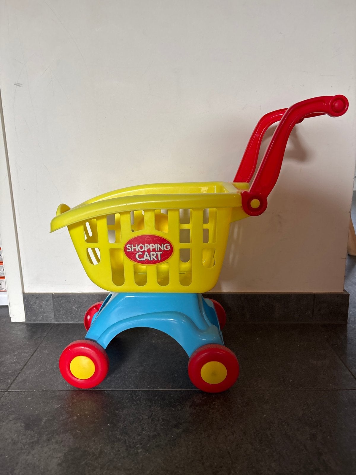 Leuke speelgoed winkelwagen voor kinderen, Ophalen, Gebruikt, Jongen of Meisje