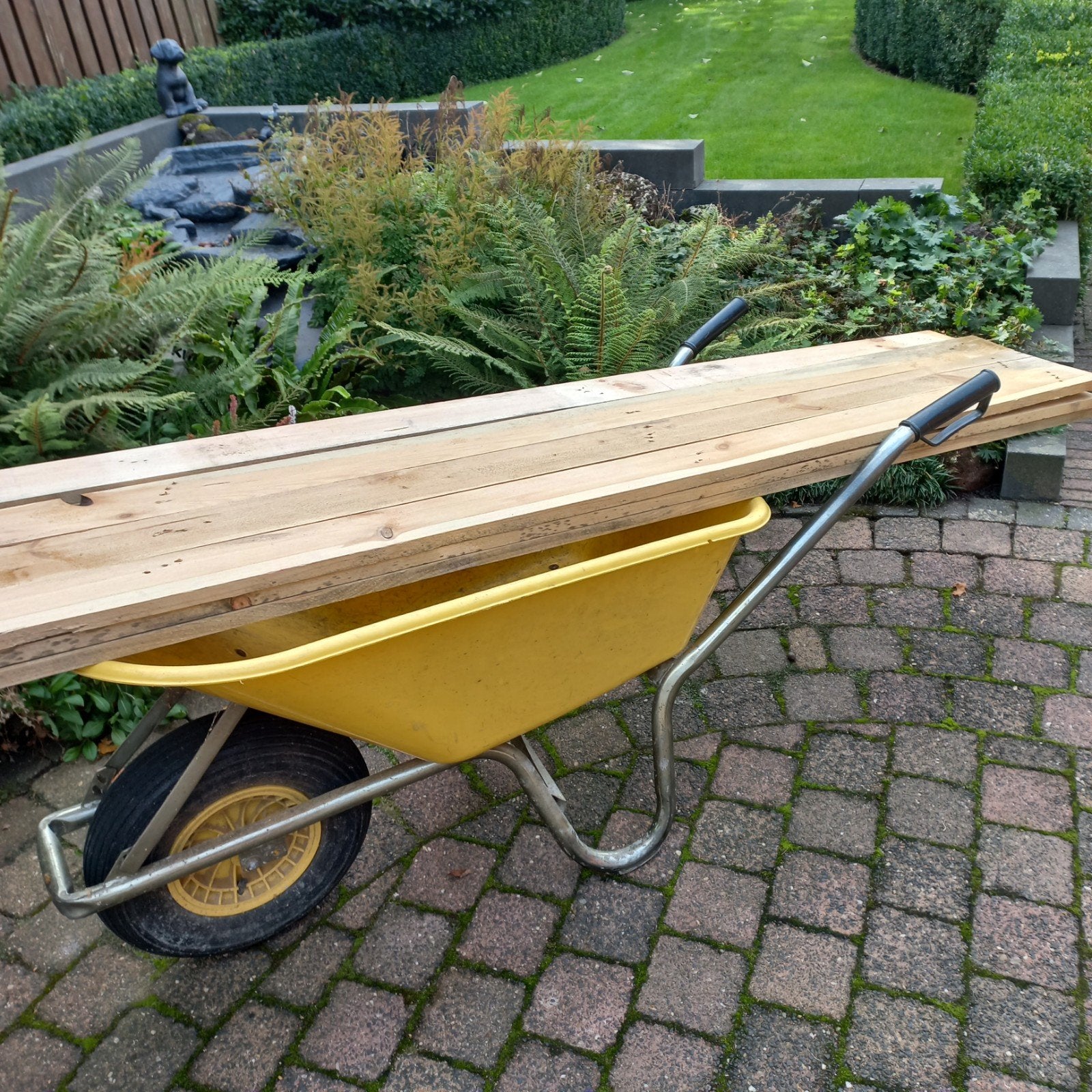 60 planken 2,4 meter lang , 1 euro per plank, Ophalen