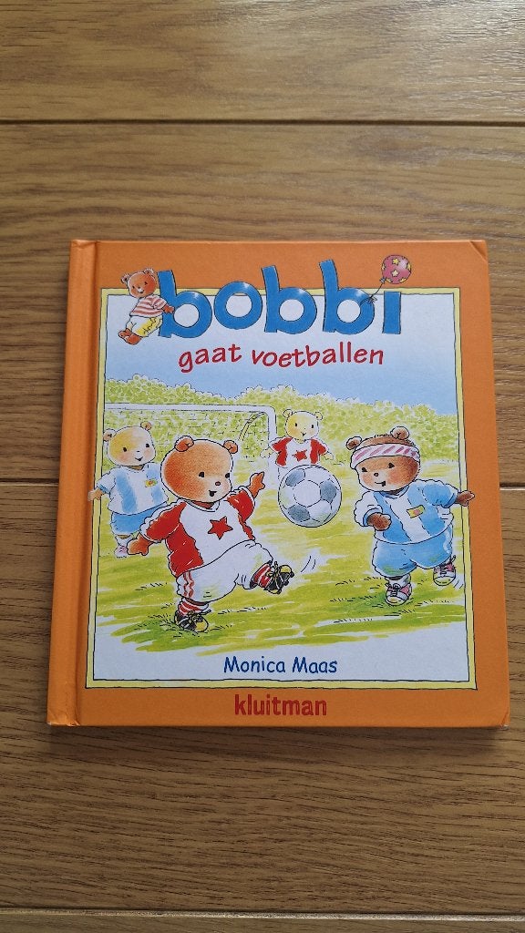 Bobbi gaat voetballen boekje, Ophalen of Verzenden, Monica Maas; Ingeborg Bijlsma
