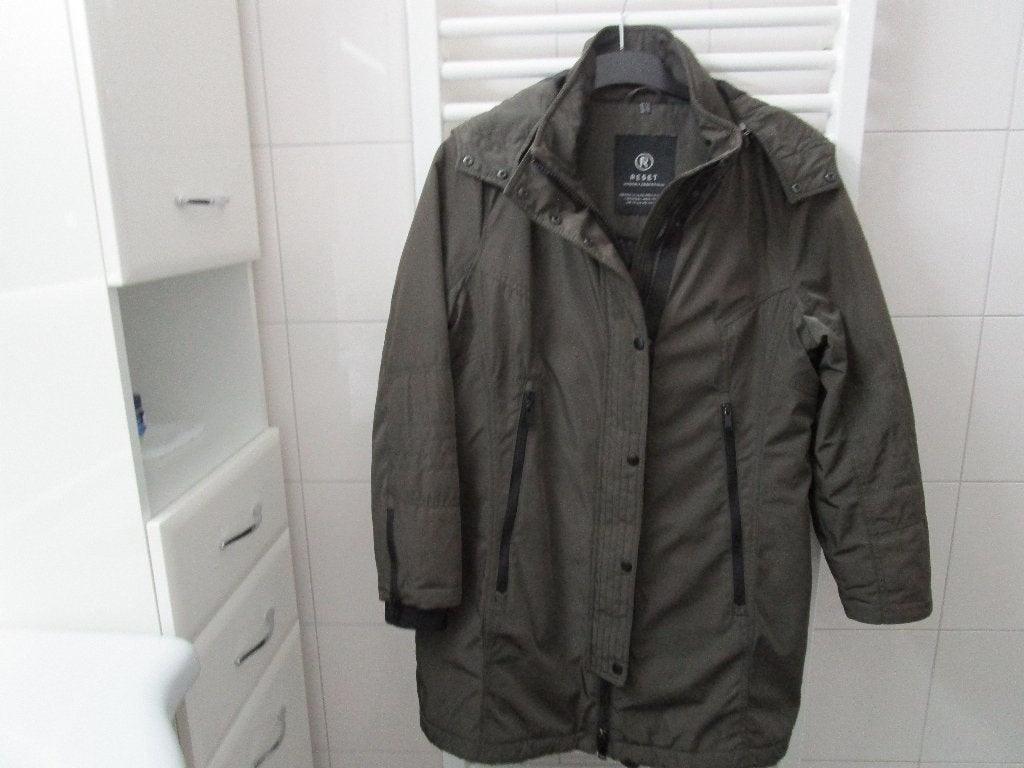 Damesjas   Winter, Maat 42/44 (L), Ophalen of Verzenden, Zo goed als nieuw, Groen
