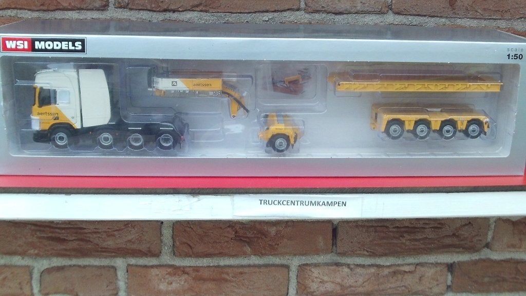 WSI  Scania  R  Highline  + Lowloader  van  Aertssen., Hobby en Vrije tijd, Modelauto's | 1:50, Ophalen of Verzenden, Nieuw, Bus of Vrachtwagen
