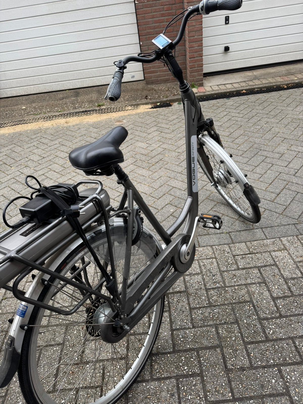 E bike vogue, Fietsen en Brommers, Elektrische fietsen, 51 tot 55 cm, Ophalen of Verzenden, Gebruikt, Overige merken
