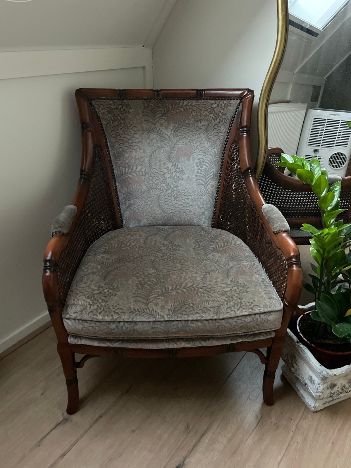 Vintage rotan fauteuil met stoffen bekleding, Ophalen