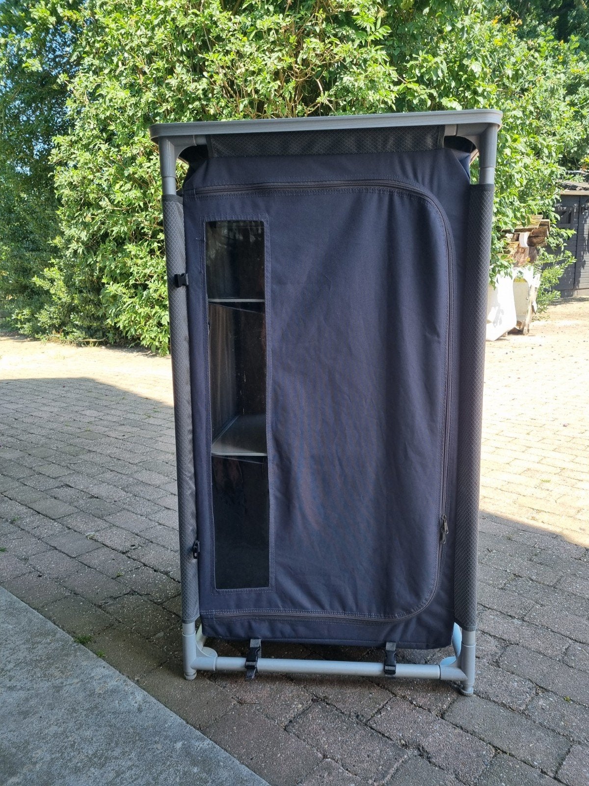 Campingkast met tafelblad - Opvouwbaar en praktisch, Caravans en Kamperen, Ophalen, Gebruikt