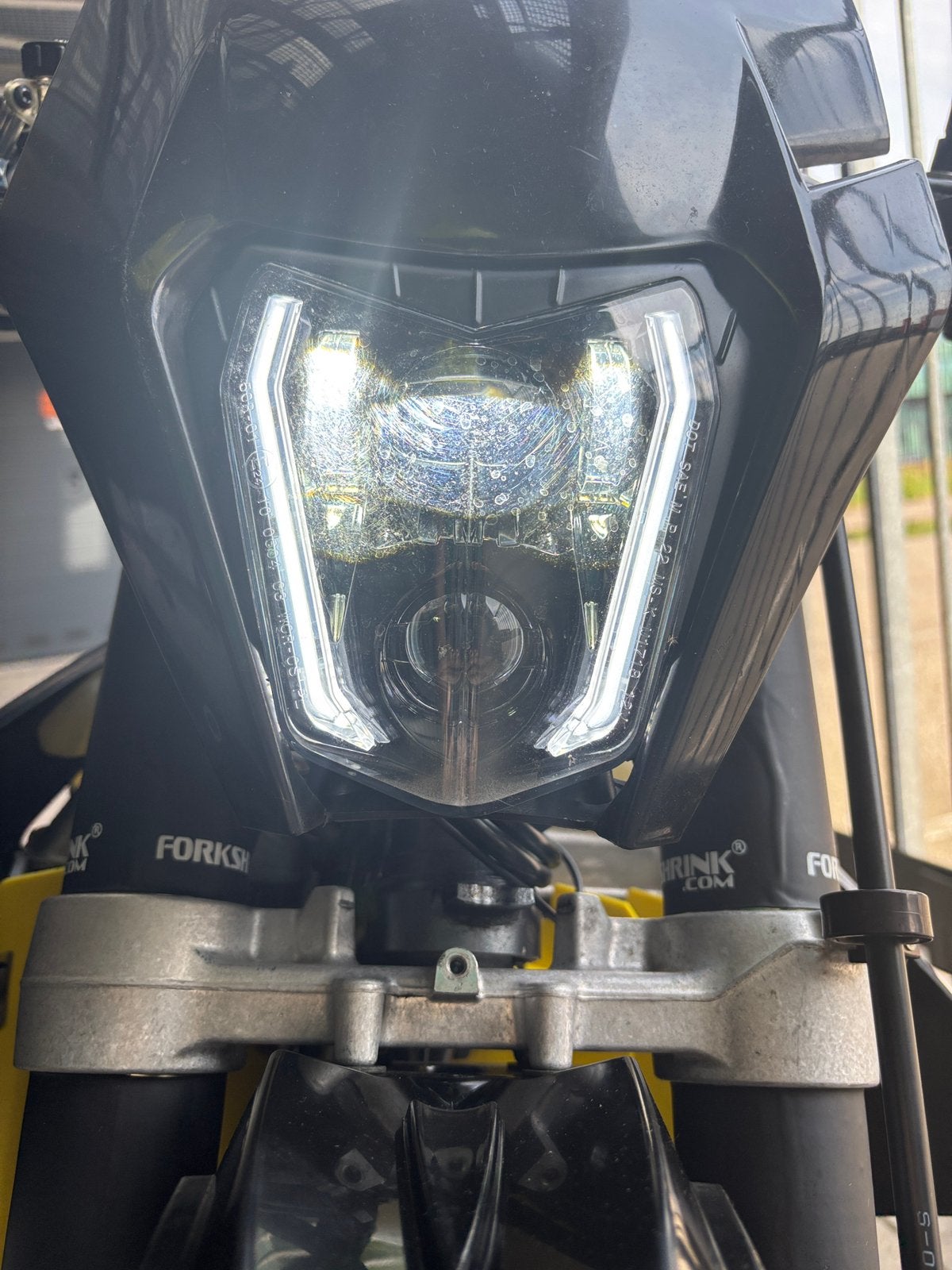 LED koplamp set DRZ400SM supermoto + aluminium brackets, Motoren, Ophalen of Verzenden