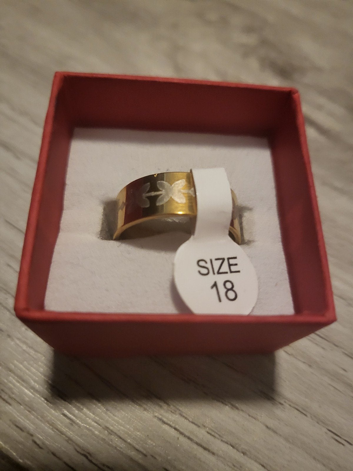 Nieuwe gouden ring met bloemmotief - Maat 18, Ophalen of Verzenden