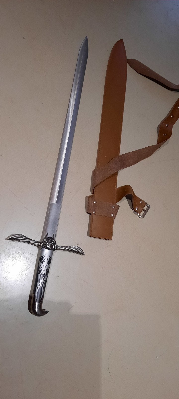 Scherp zwaard, asassins creed, mes, sabel, Ophalen of Verzenden, Overige soorten, Zwaard of Sabel