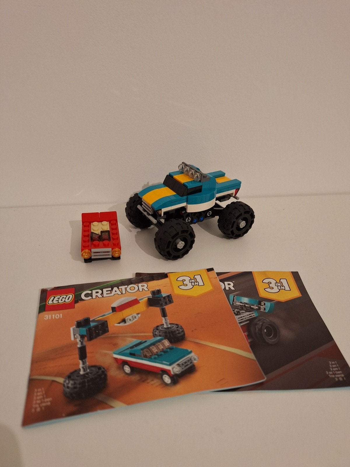 3x Lego creator 31101 compleet met 2 boekjes, Compleet, Lego, Ophalen of Verzenden, Zo goed als nieuw