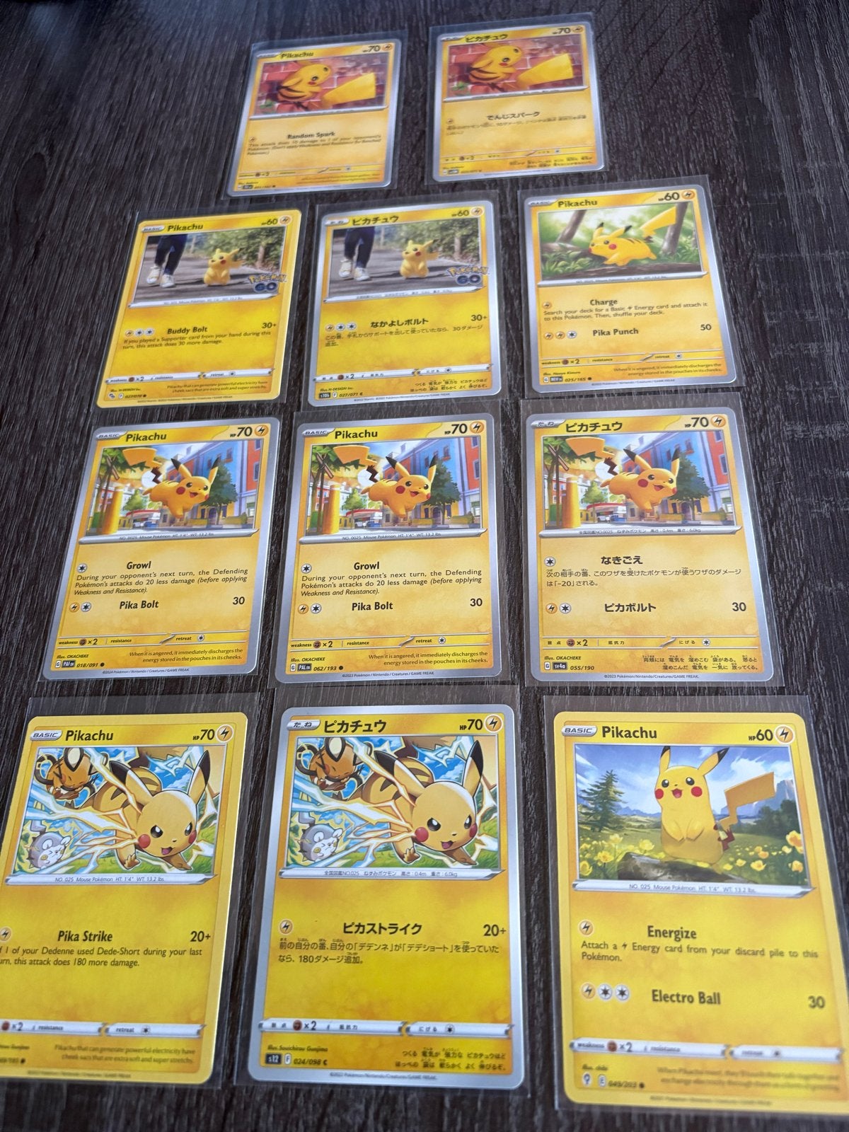 Pikachu Pokémon Kaarten Collectie - 11stuks, Ophalen of Verzenden, Zo goed als nieuw, Meerdere kaarten