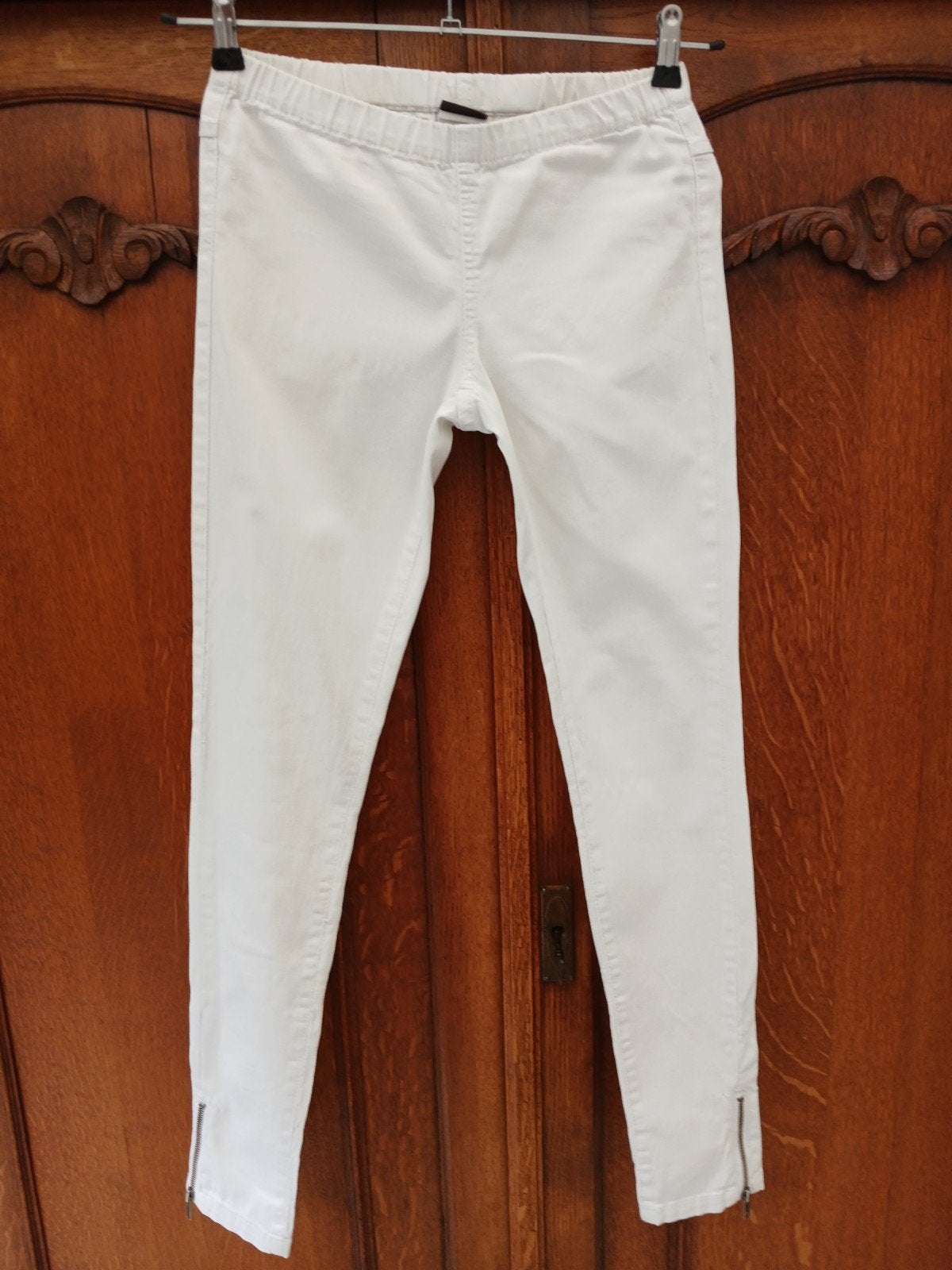 Pieces witte legging maat S/M met ritsen, Legging, Maat 36/38 (S), Wit, Ophalen of Verzenden