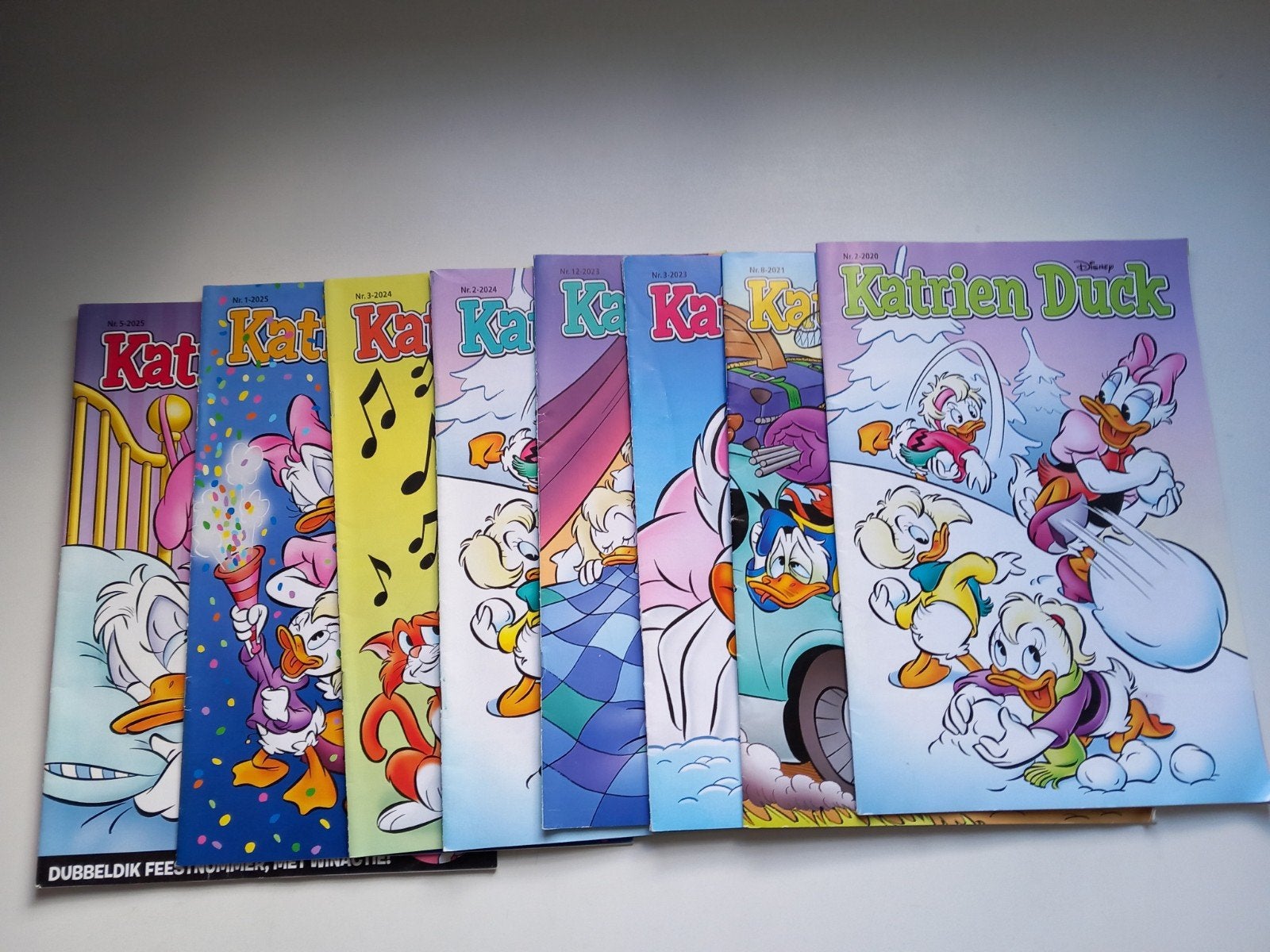 Katrien Duck. Diverse tijdschriften en jaartallen., Meerdere stripboeken, Ophalen of Verzenden, Zo goed als nieuw, Disney