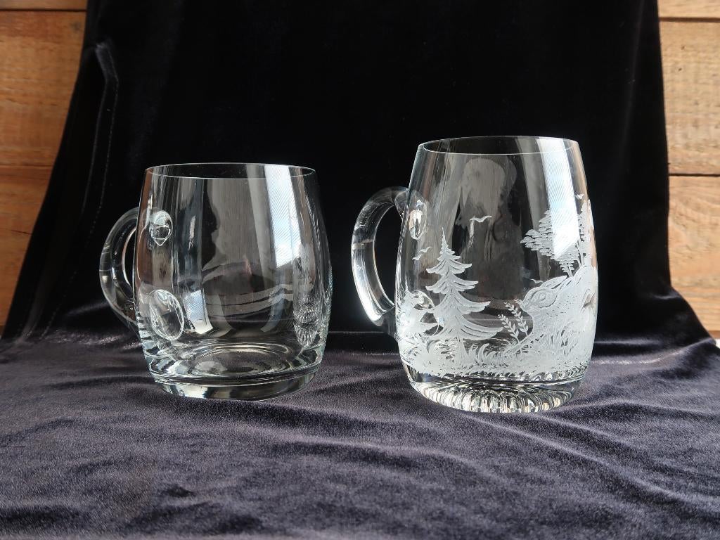 Bierpul kristal met gravure jacht 2 pullen samen, Ophalen of Verzenden, Zo goed als nieuw, Kristal, Glas of Glazen