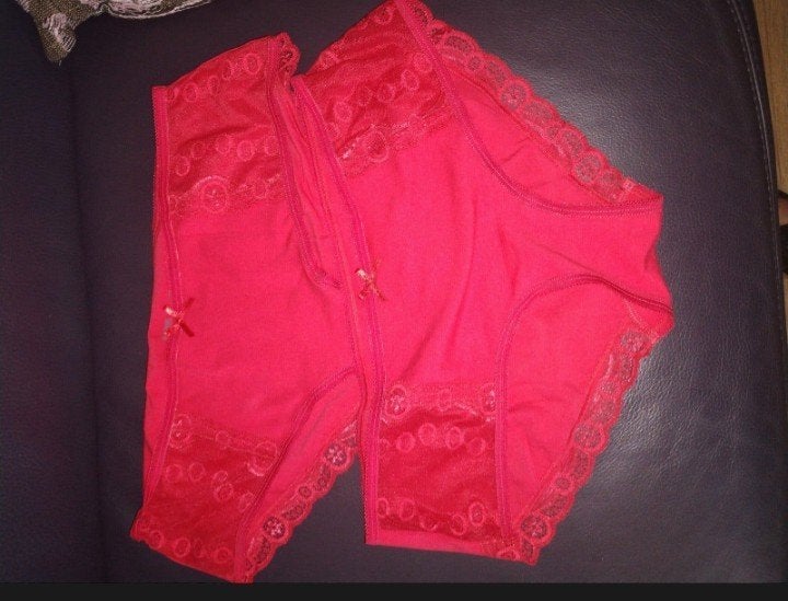set van 2 slios met kant maat M, Anni rolfi, Ophalen of Verzenden, Rood, Slip