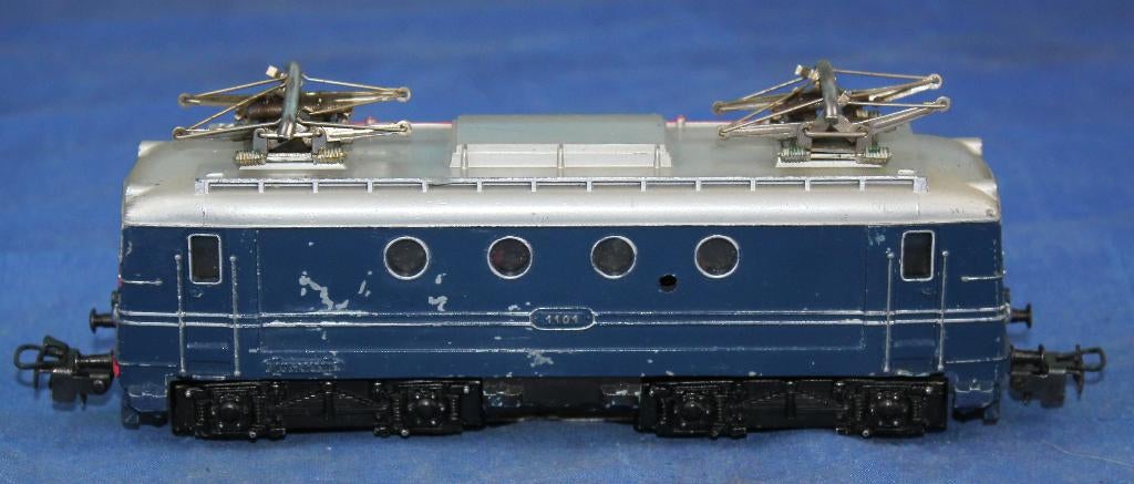 Märklin H0 3013.4 (SEH 800) Eloc NS serie 1100., Wisselstroom, Gebruikt, Locomotief, Verzenden