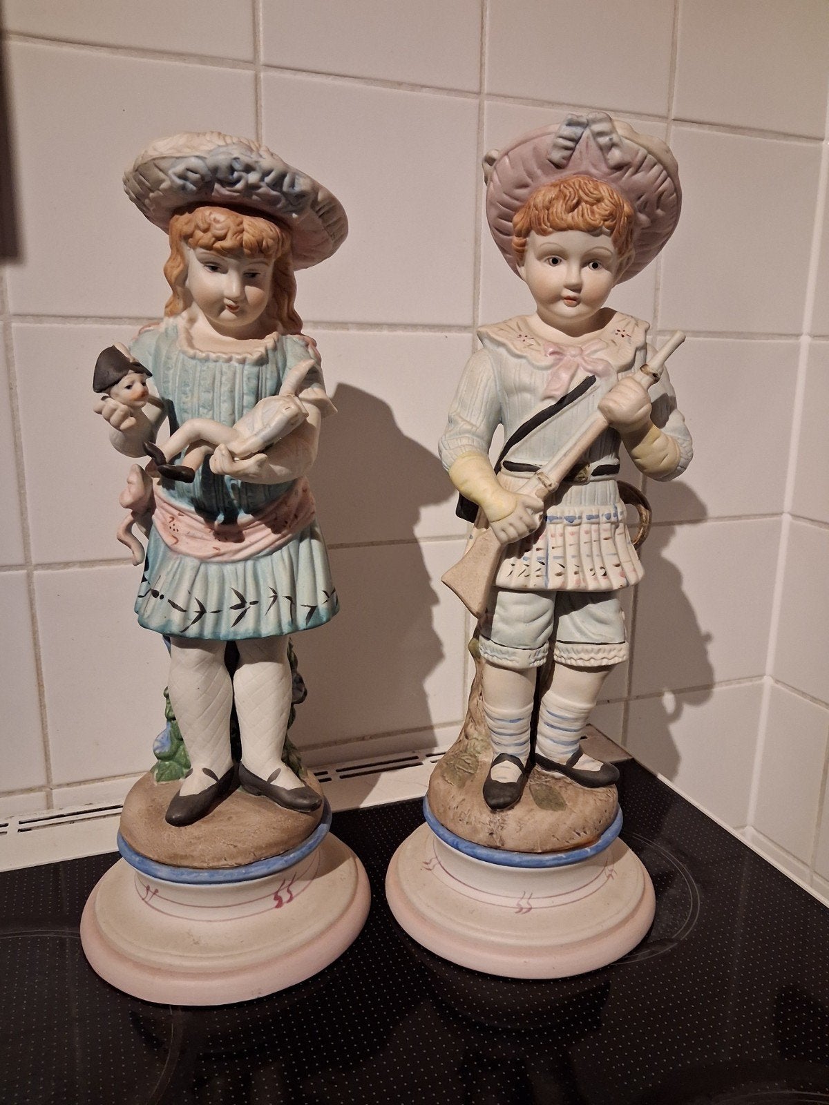 Vintage porseleine beeldjes, Ophalen, Zo goed als nieuw