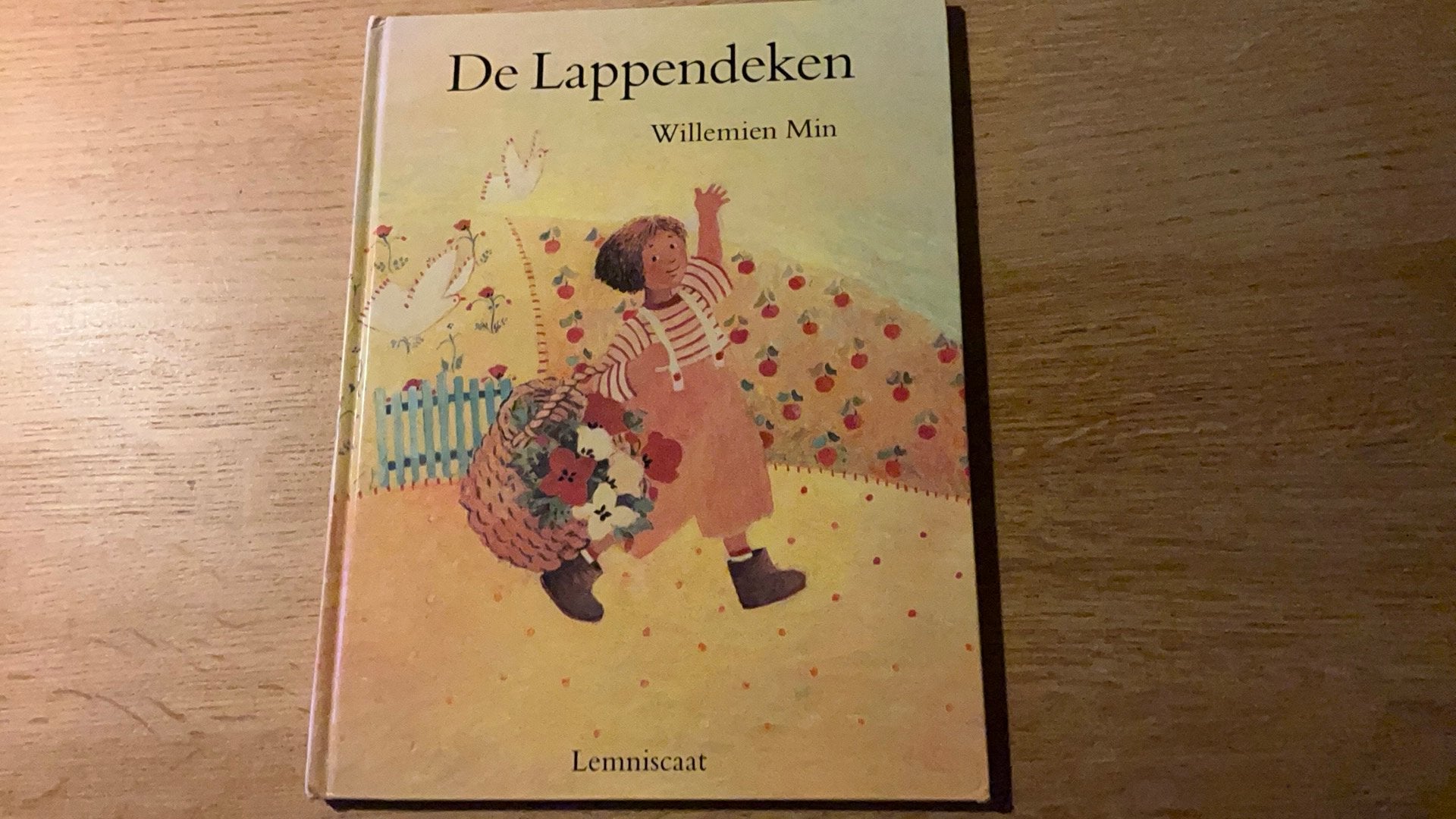 De lappendeken Willemien Min, Ophalen of Verzenden, Zo goed als nieuw
