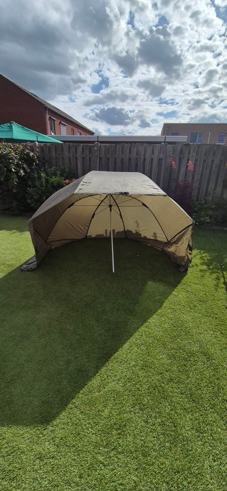 Ovale paraplu 220cm met overwrap - complete visttent, Ophalen, Zo goed als nieuw