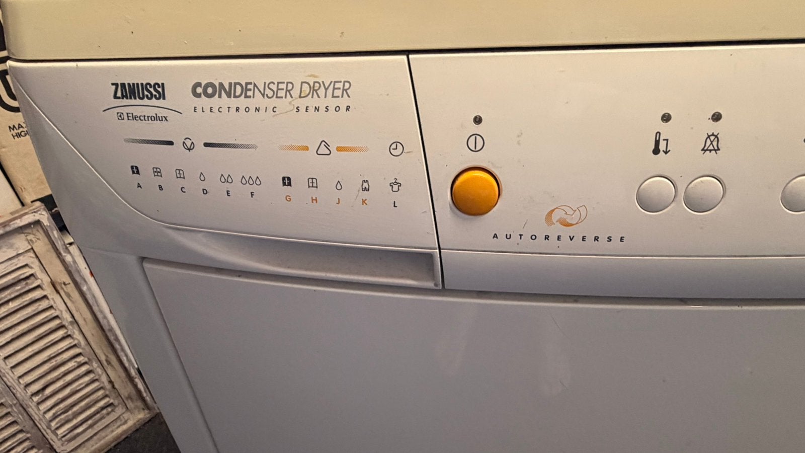 Condenser Dryer Electronic sensor, Witgoed en Apparatuur, Wasdrogers, Gebruikt, Condens, Voorlader, 6 tot 8 kg, 85 tot 90 cm, Ophalen