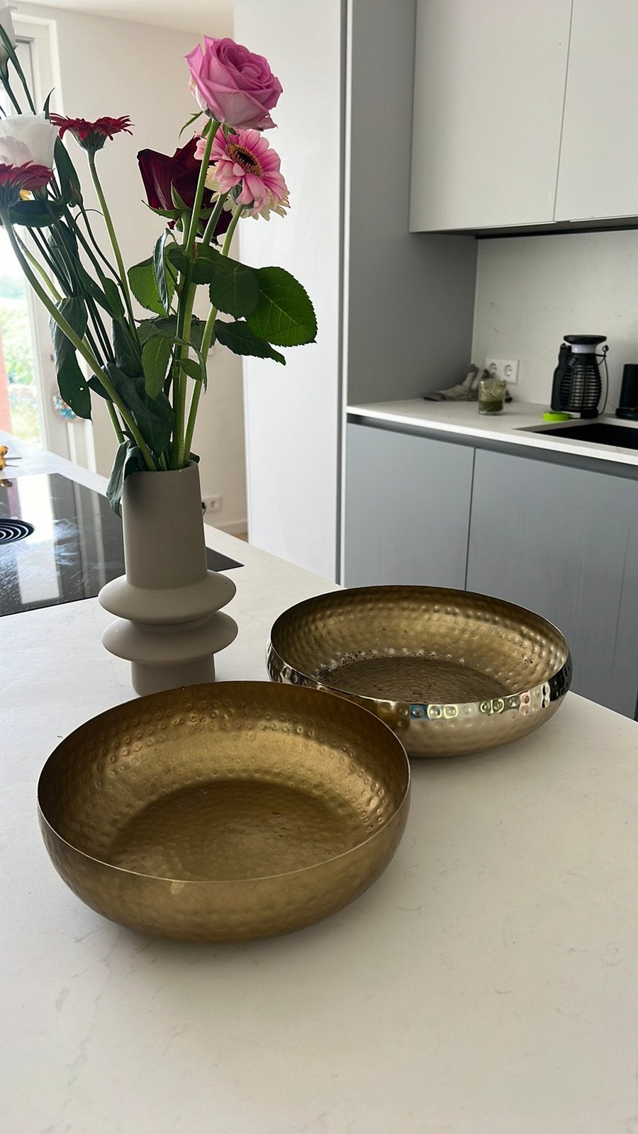 2x gouden schaal gusta, Huis en Inrichting, Ophalen of Verzenden, Zo goed als nieuw, Rond, Overige materialen