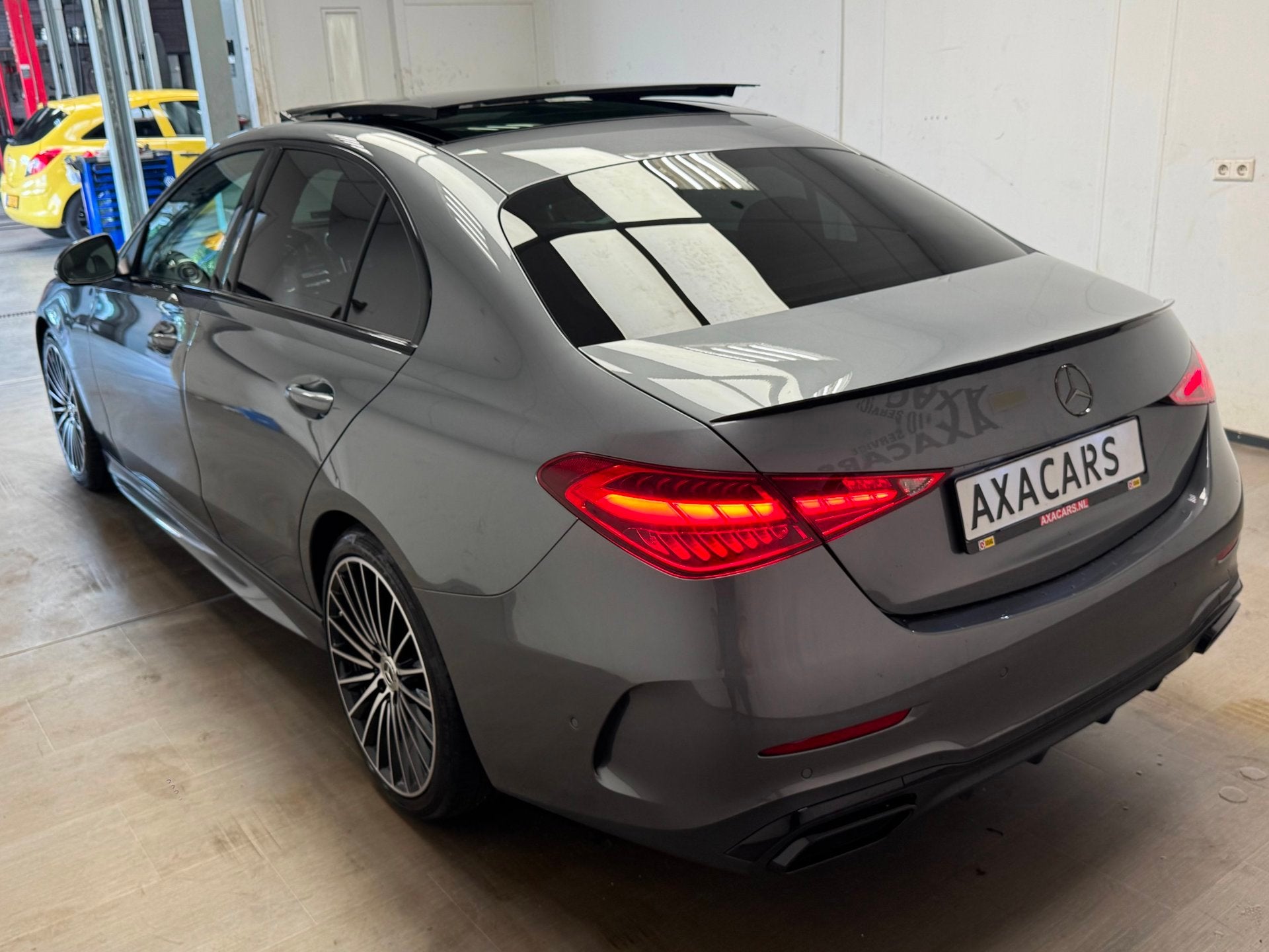 Foto 6 van Mercedes-Benz C-klasse 180 Business Solution |Night|2X AMG L