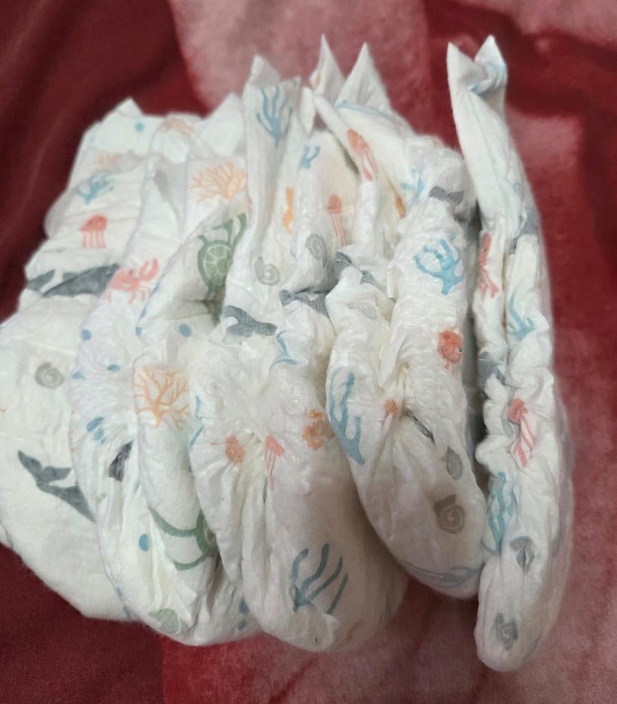 Luiers maat 6, Ophalen of Verzenden, Gebruikt, Jongetje of Meisje, Nacht- of Onderkleding