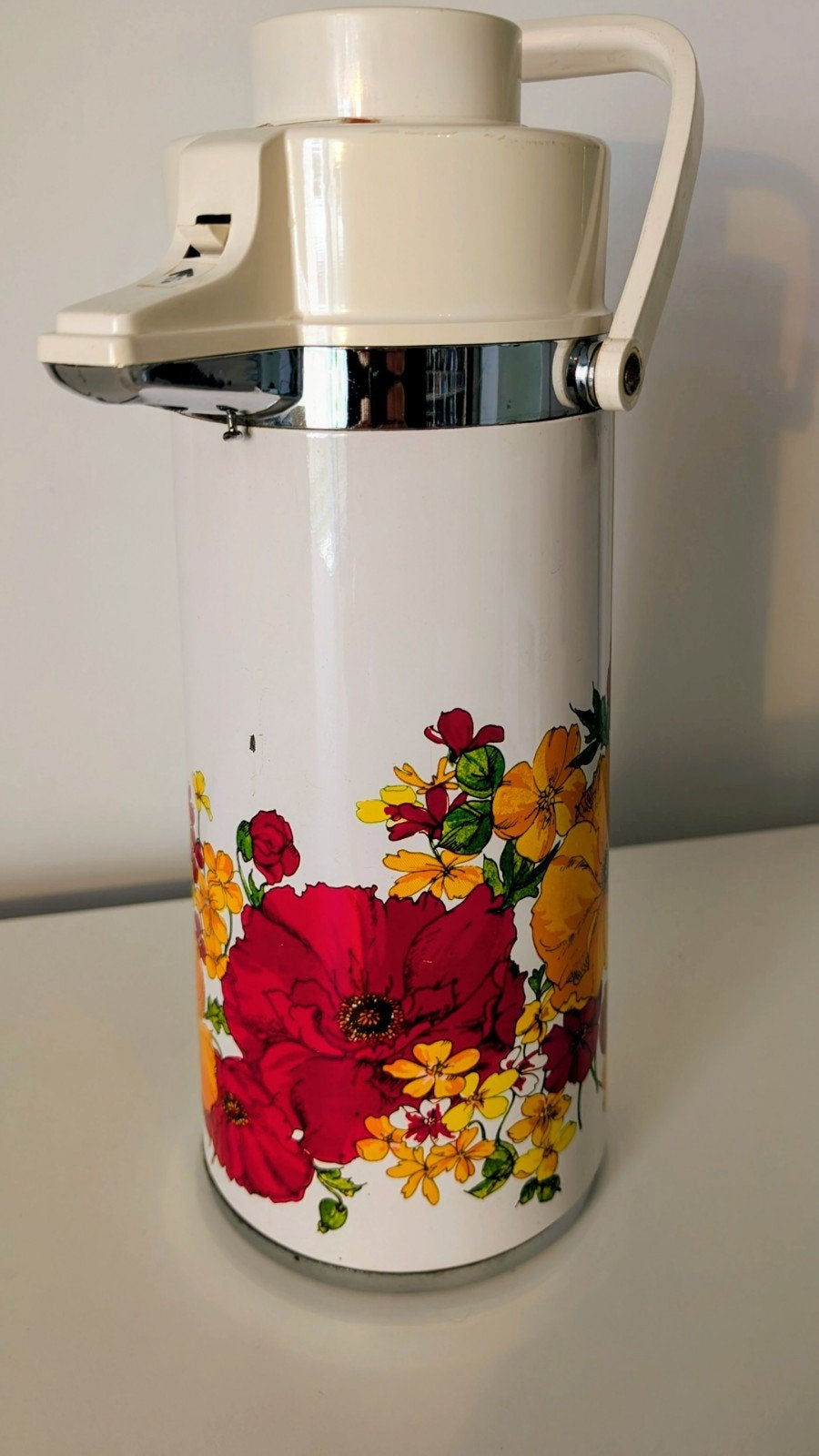 Vintage Apollo Air Pot 1,9 liter – retro thermoskan bloemen, Kunststof, Ophalen of Verzenden, Meerkleurig, Overige merken