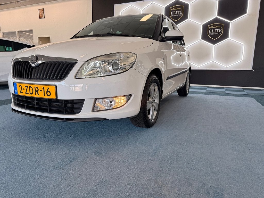 Skoda Fabia 1.2 TSI Drive I Cruise control I Navi I Airco I, Auto's, Euro 5, 86 pk, 4 cilinders, Wit