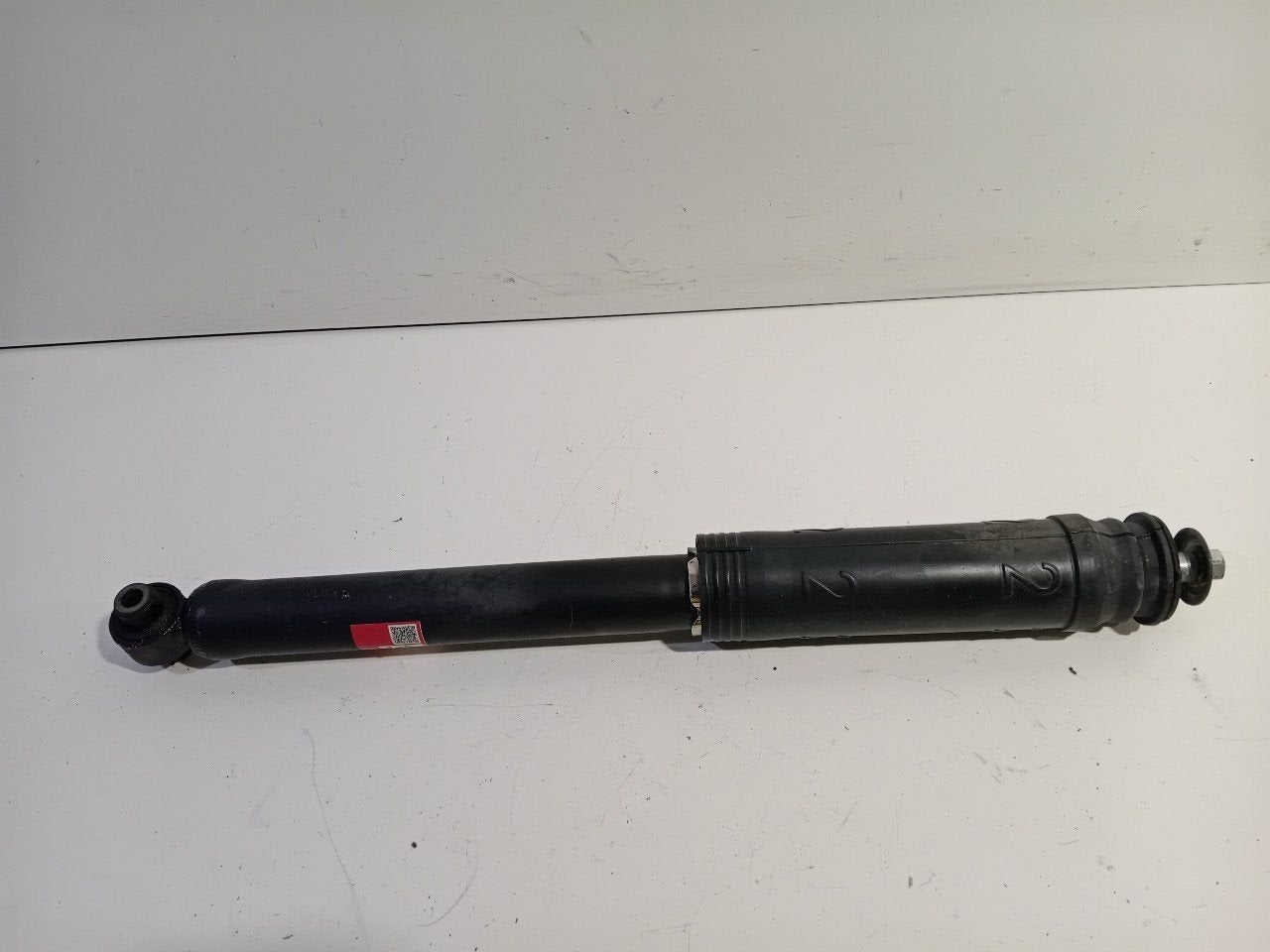 Schokbreker links achter Toyota Prius, Onderdelen@venauto.nl, Van der Ven Autorecycling B.V., Gebruikt, Ettenseweg 76, 4706 PB Roosendaal, The Netherlands