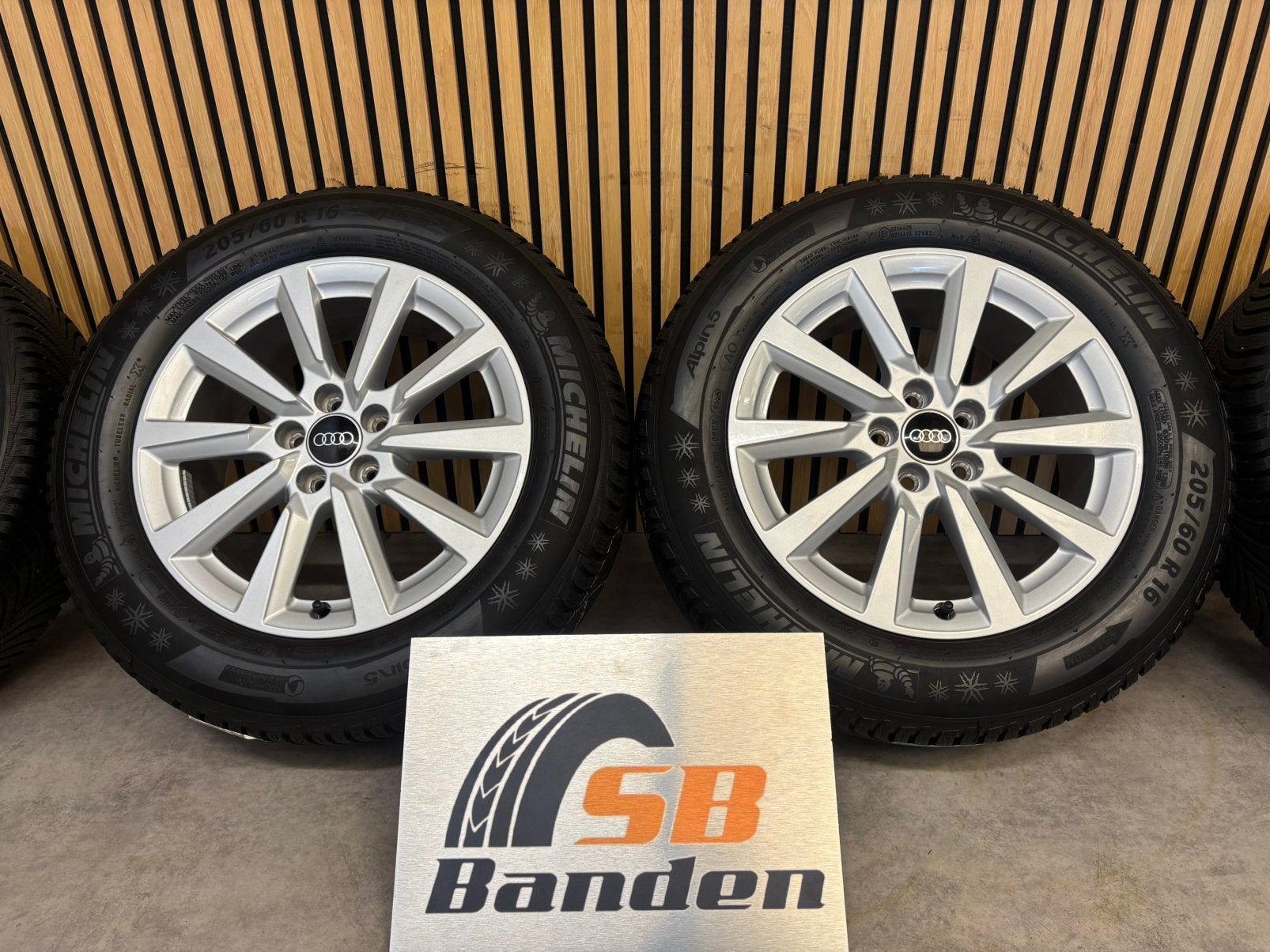 Audi A1 All street Originele 16 inch velgen Winterbanden 7.5, Auto-onderdelen, Audi, Gebruikt, 16 inch, A1 AllStreet