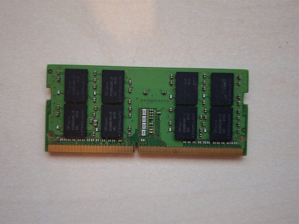 SK hynix 16GB DDR4-2666 SODIMM laptop geheugen HMA82GS6CJR8N, Computers en Software, Gebruikt, DDR4, Ophalen of Verzenden, Laptop
