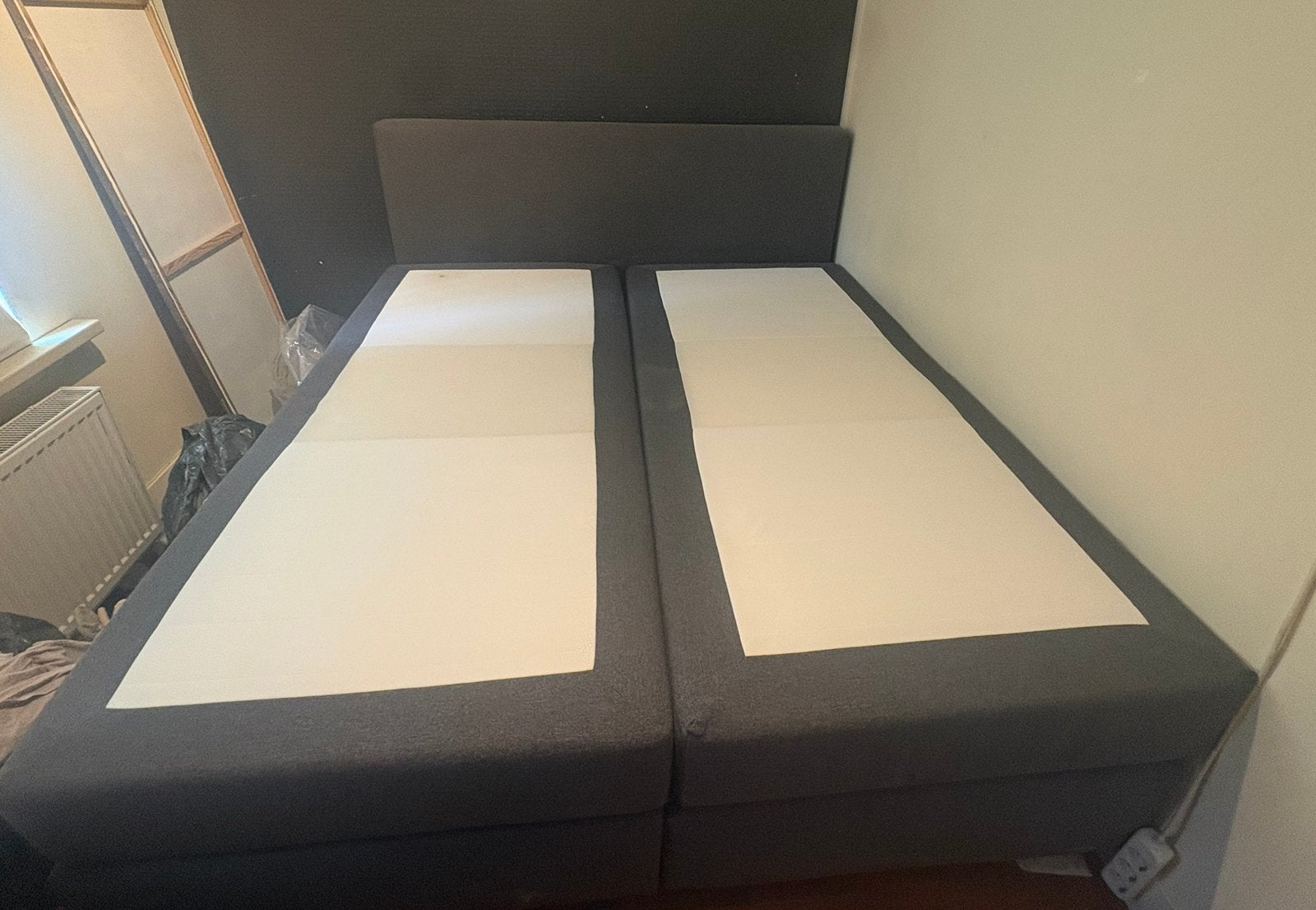 Boxspring (180x220cm), Ophalen, Gebruikt, Zwart, Tweepersoons