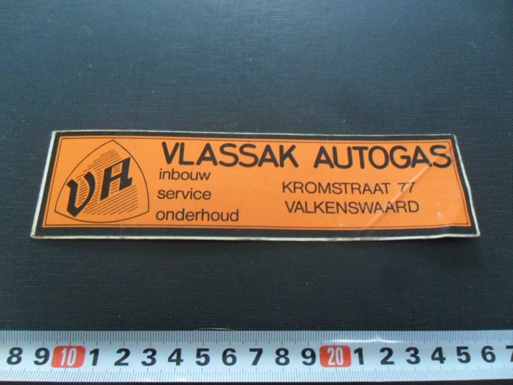 sticker Valkenswaard VLASSAK AUTOGAS Kromstraat 77, Ophalen of Verzenden, Zo goed als nieuw