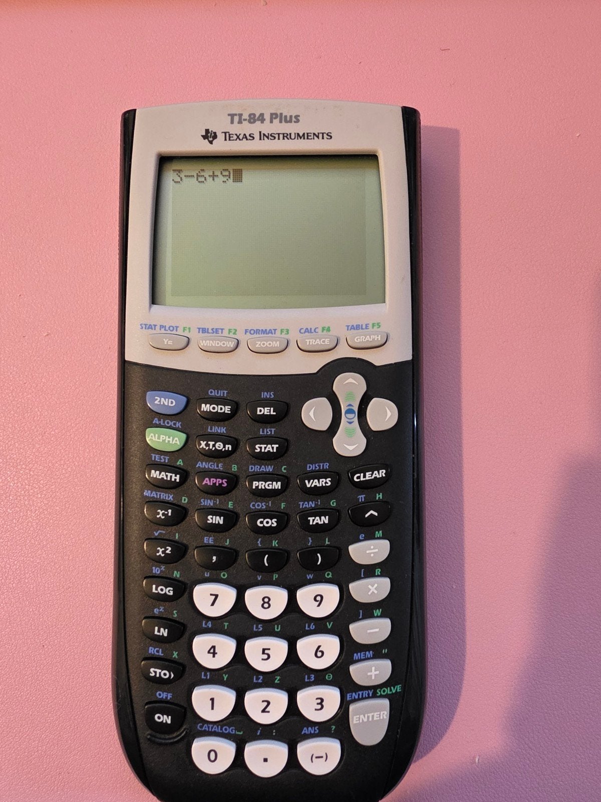 TI-84 Plus Texas Instruments grafische rekenmachine, Ophalen, Grafische rekenmachine, Zo goed als nieuw