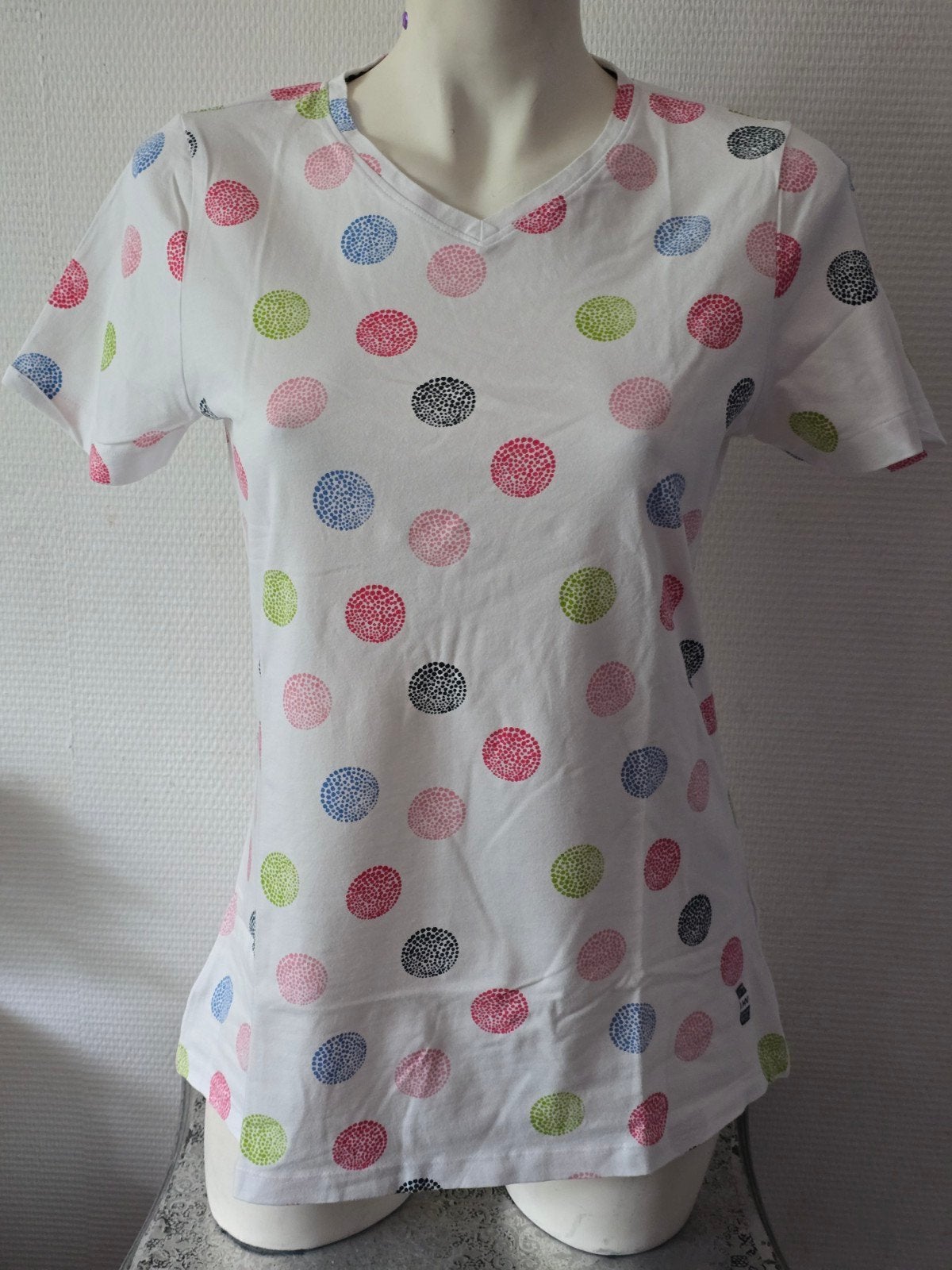 HV Human Nature T-shirt met stippen, maat M, Maat 38/40 (M), Wit, HV Human Nature, Ophalen of Verzenden