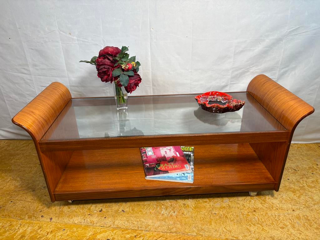 Gratis bezorging!Midcenturyretro salontafel teaktulpvorm1960