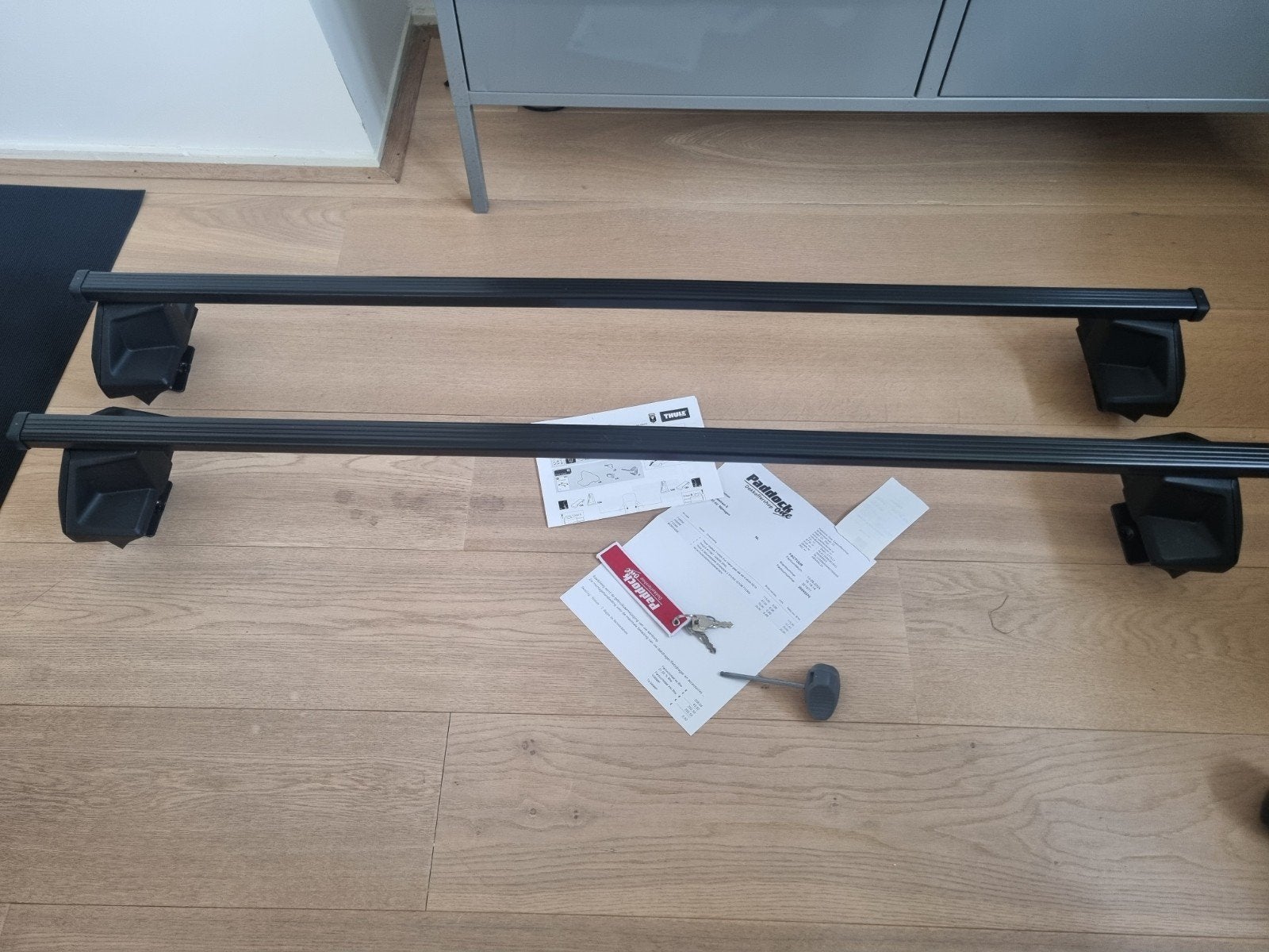 Thule Dakdragers Opel Astra Sports Tourer K (2016-2022), Auto diversen, Ophalen, Zo goed als nieuw