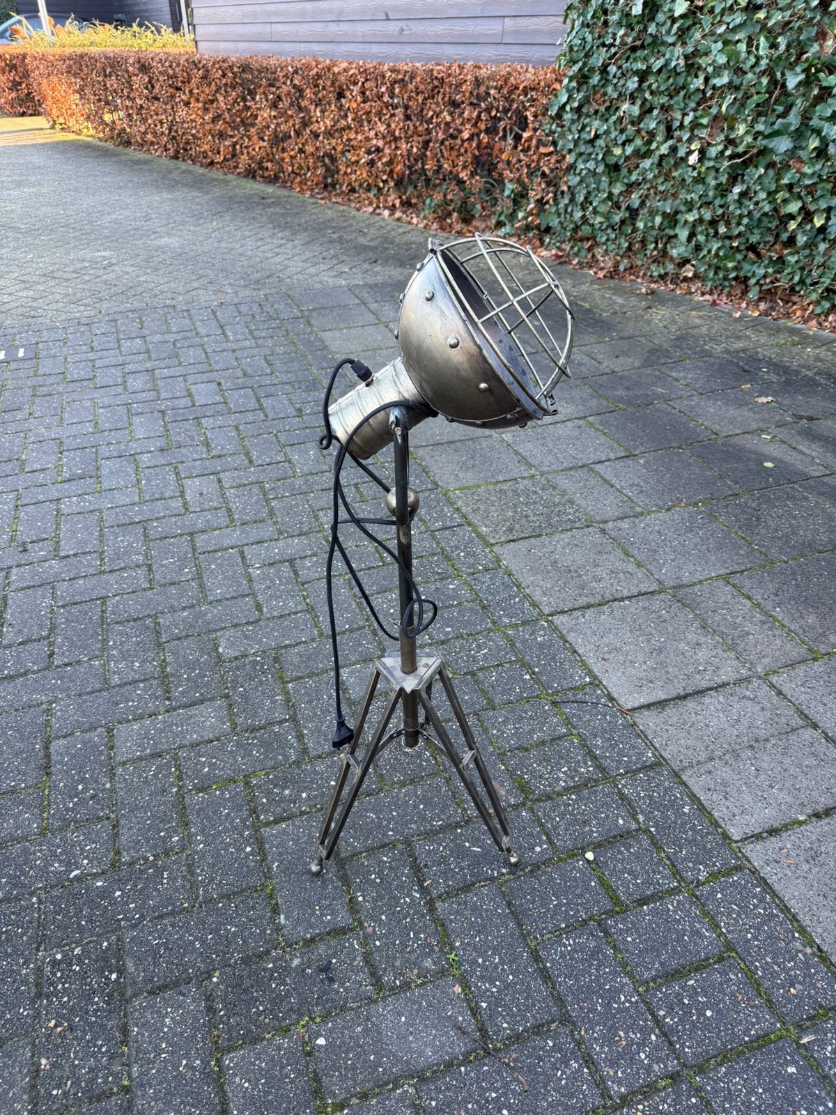 Tafellamp industrieel . Bronze, Ophalen, Zo goed als nieuw, Minder dan 100 cm, Metaal