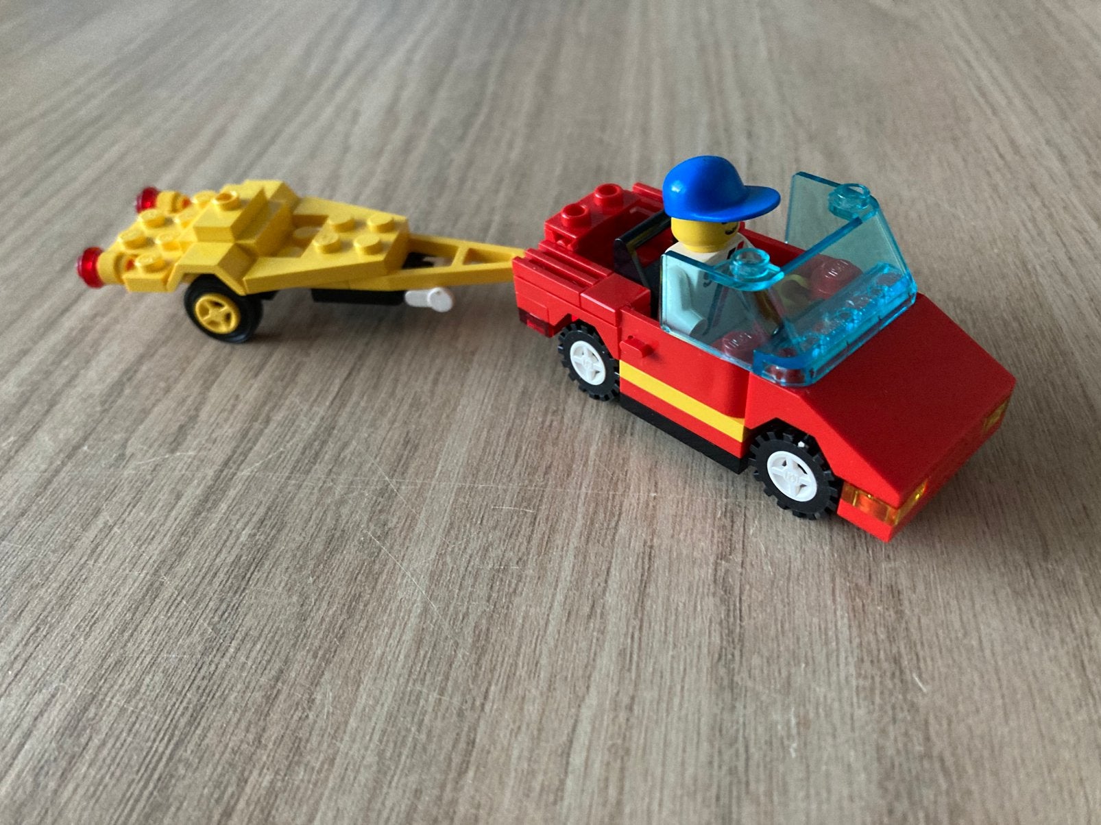 Lego auto met aanhanger, Ophalen of Verzenden, Zo goed als nieuw