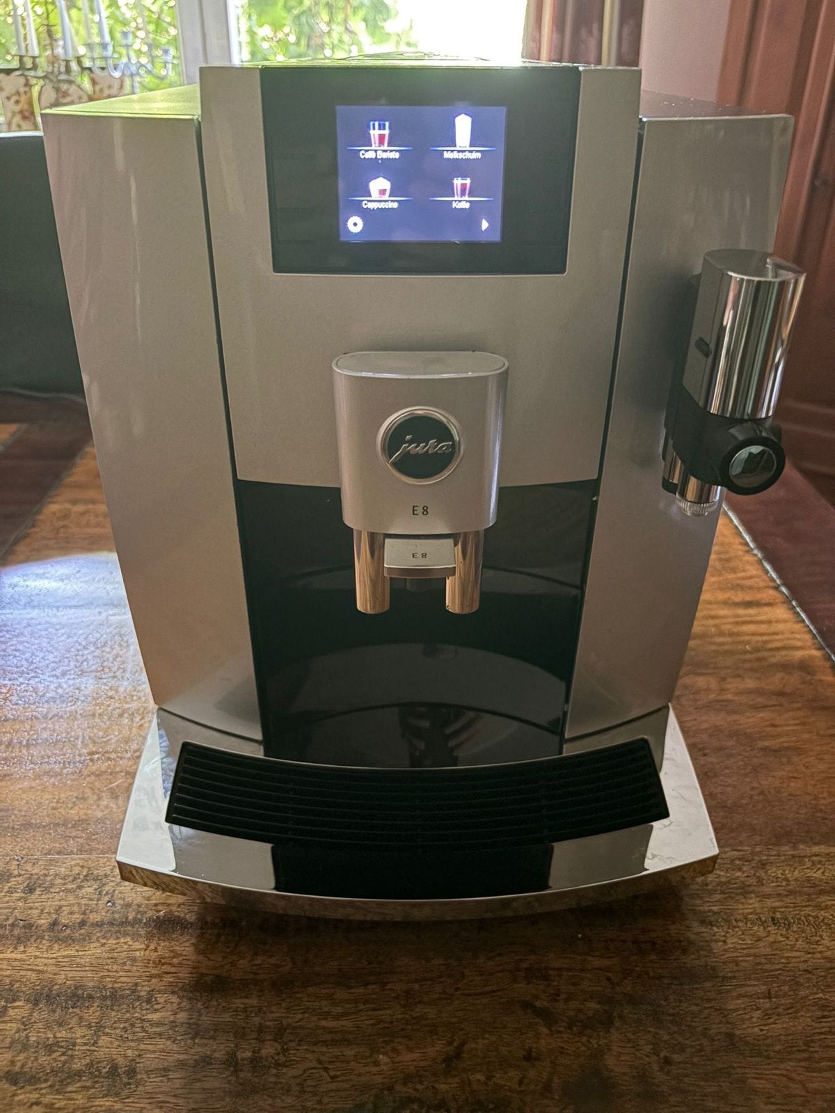 Jura E8 Moonlight Silver(EB)Koffiemachine Z.G.A.N., Ophalen, Afneembaar waterreservoir, 10 kopjes of meer, Koffiemachine