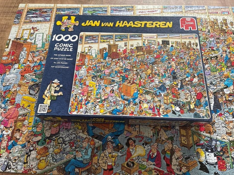 Jan van Haasteren 1000 stukjes - The Antique Show, Ophalen of Verzenden, 500 t/m 1500 stukjes, Zo goed als nieuw, Legpuzzel