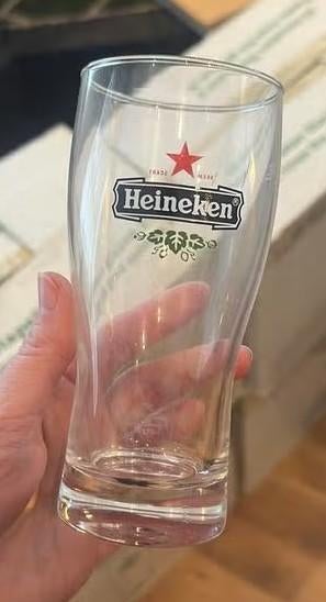 Heineken Stapelglazen 25 cc Stapelbare tapglazen 200 stuks., Ophalen, Zo goed als nieuw, Glas of Glazen, Heineken