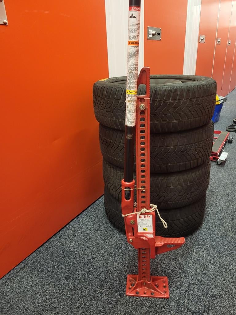 Te koop hi-lift hilift krik hoge capaciteit, Ophalen of Verzenden, Zo goed als nieuw, Solid body, Overige merken