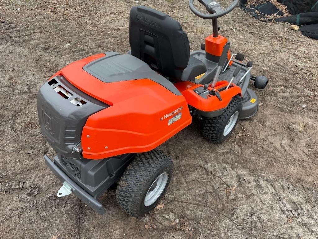 husqvarna R214C 94 CM  demomodel 15 draaiuren, Ophalen, Zo goed als nieuw, Elektrische starter, 90 tot 120 cm