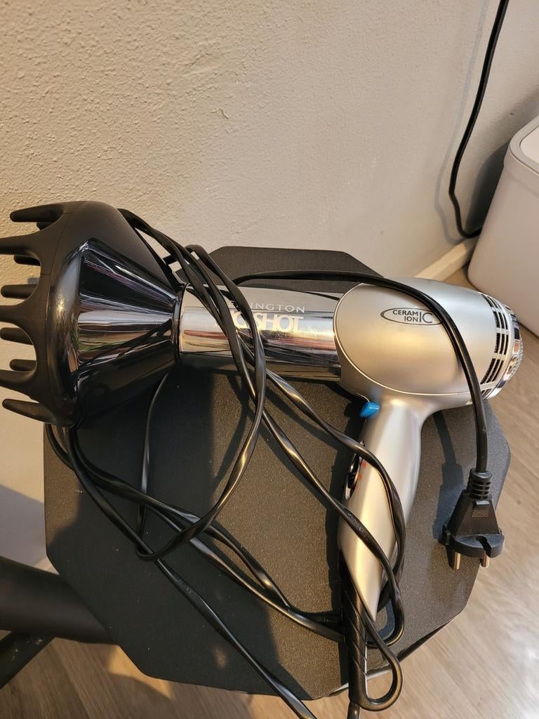 Professionele föhn, Ophalen, Zo goed als nieuw, Föhn of Haardroger