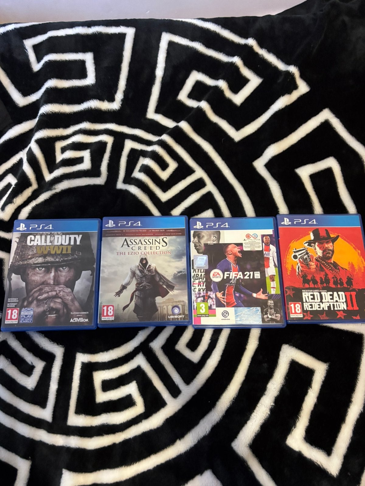 Playstation 4 spellen, Seizoenskaart, Eén persoon