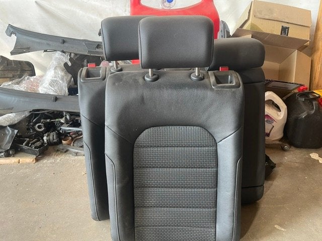 Achterbank rugleuning links Volkswagen Golf VII (AUA) 2016, Auto-onderdelen, Gebruikt, Volkswagen, Volkswagen AG, Kundenbetreuung@volkswagen.de