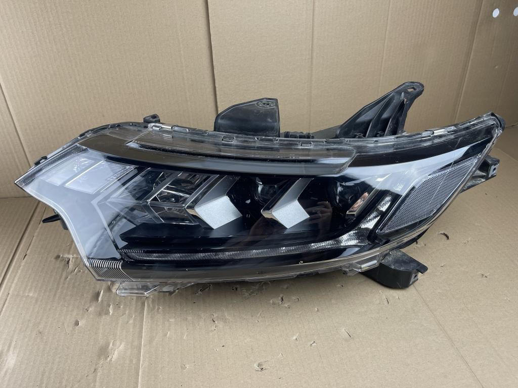 Mitsubishi Outlander PHEV III 3 Full Led koplamp links, Auto-onderdelen, Verlichting, Niet ingevuld, Gebruikt, Niet ingevuld, Ophalen of Verzenden