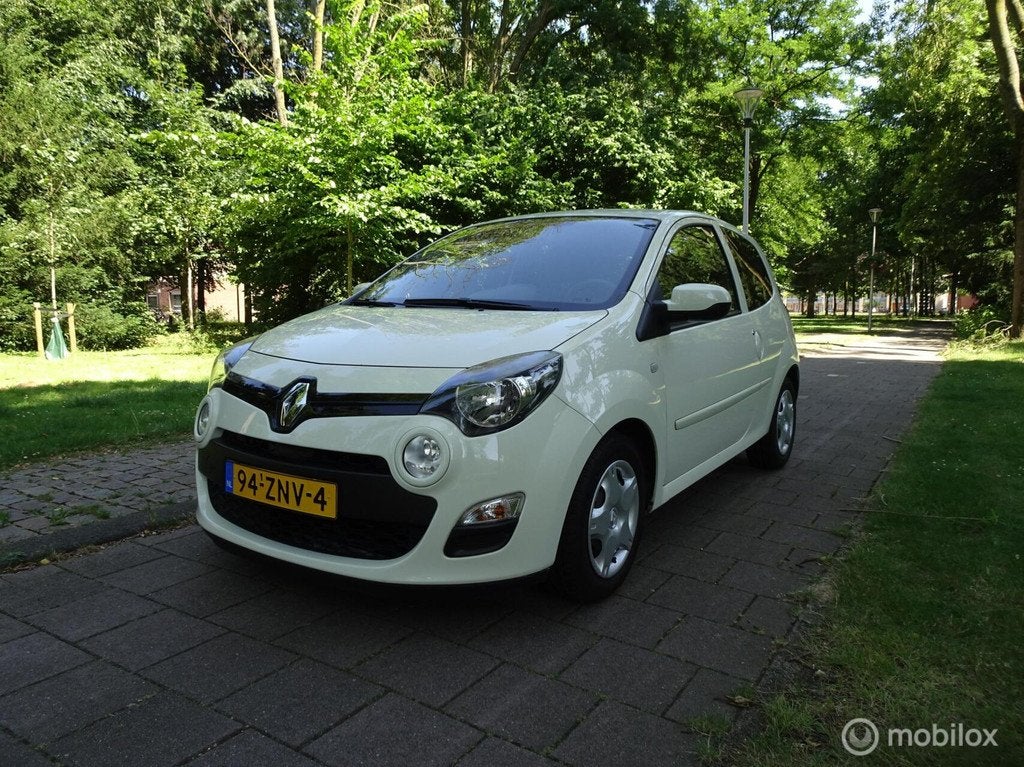 Renault Twingo 1.2 16V|AIRCO|CRUISE|BLUETOOTH|ONDERHOUDSHIST, Auto's, Renault, Gebruikt, Zwart, 4 cilinders, 4 stoelen