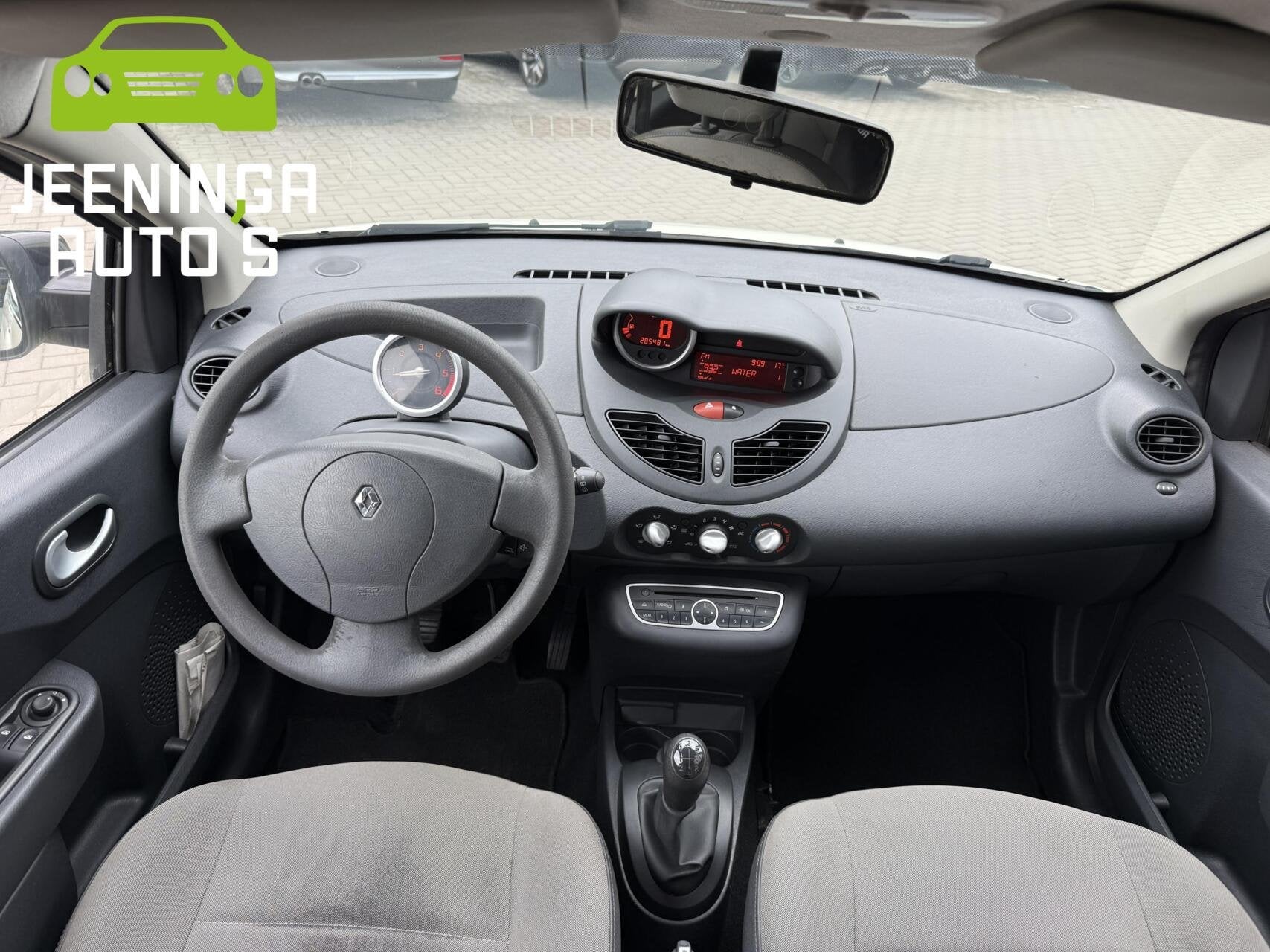 Renault Twingo 1.5 dCi Collection|Airco|Trekhaak, Auto's, Voorwielaandrijving, Euro 5, Gebruikt, Zwart